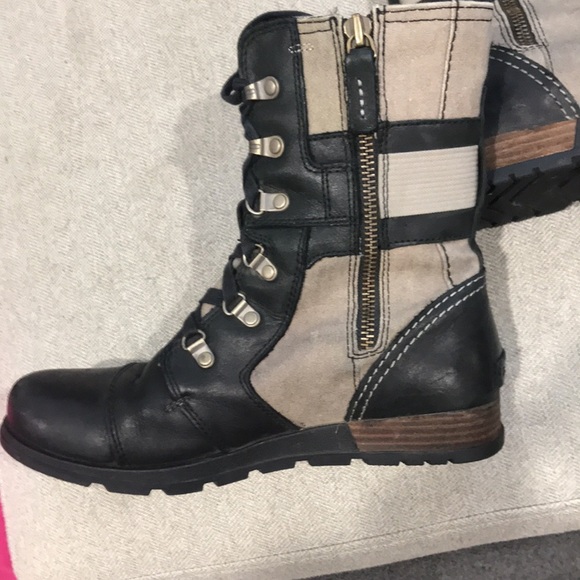 Sorel Major Carly boot size 9 leather and canvas zip lace up snow boot NWOT - Picture 8 of 9